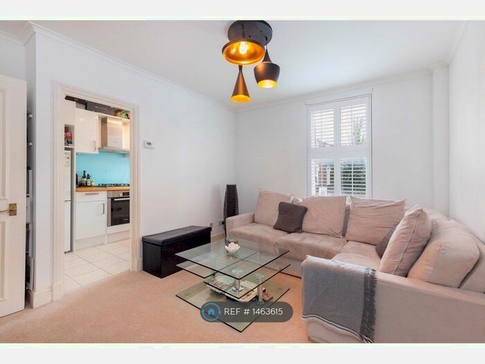 1 Bedroom Flat To Rent In Blythe Road, London, W14