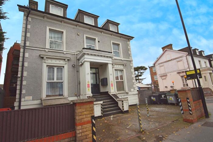 1 Bedroom Flat To Rent In London Road Croydon, CR0