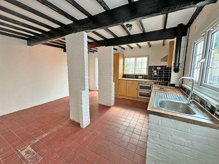 3 Bedroom End Of Terrace House For Sale In Bull Lane, Newington, Sittingbourne, ME9