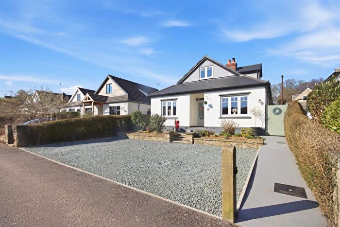 3 Bedroom Detached House For Sale In The Crescent, Holymoorside, Chesterfield, S42