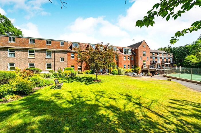 2 Bedroom Flat For Sale In Spring Lane, Burwash, Etchingham, East Sussex, TN19