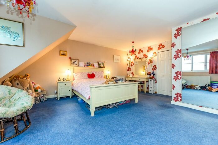 5 Bedroom Detached House For Sale In Portland Place, Hertford Heath, Hertford, SG13