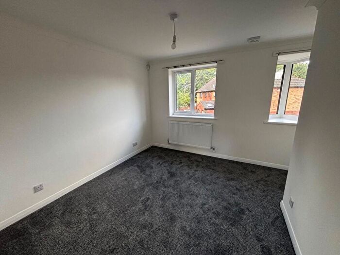 2 Bedroom End Of Terrace House To Rent In Pennycress Way, Newport Pagnell, MK16