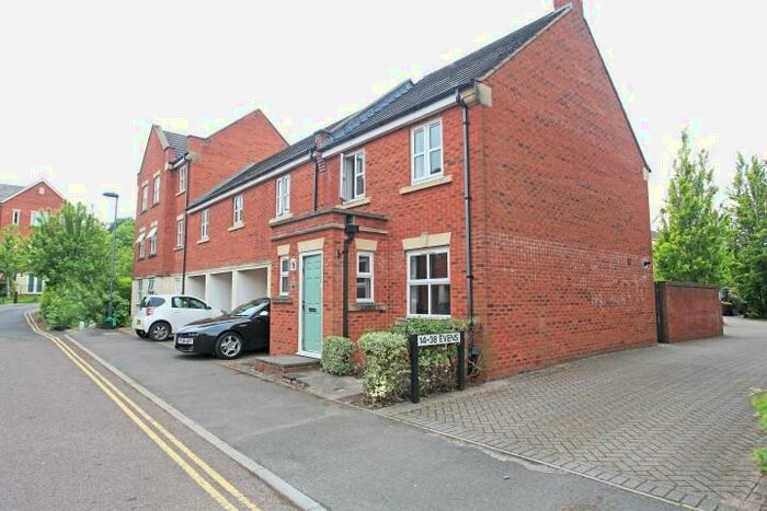 3 Bedroom End Of Terrace House To Rent In Paxton, Stoke Park, BS16