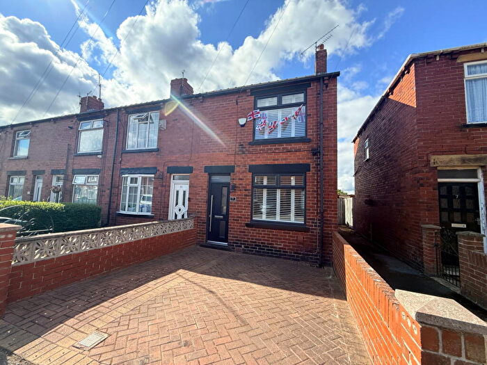2 Bedroom End Of Terrace House For Sale In Coronation Street, Barnsley, S71