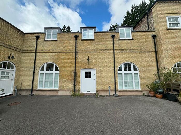 2 Bedroom Terraced House To Rent In Stanmer Village, Stanmer, BN1