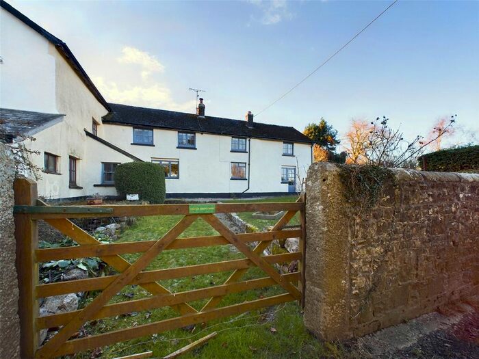 4 Bedroom Semi-Detached House To Rent In South Tawton, Okehampton, EX20