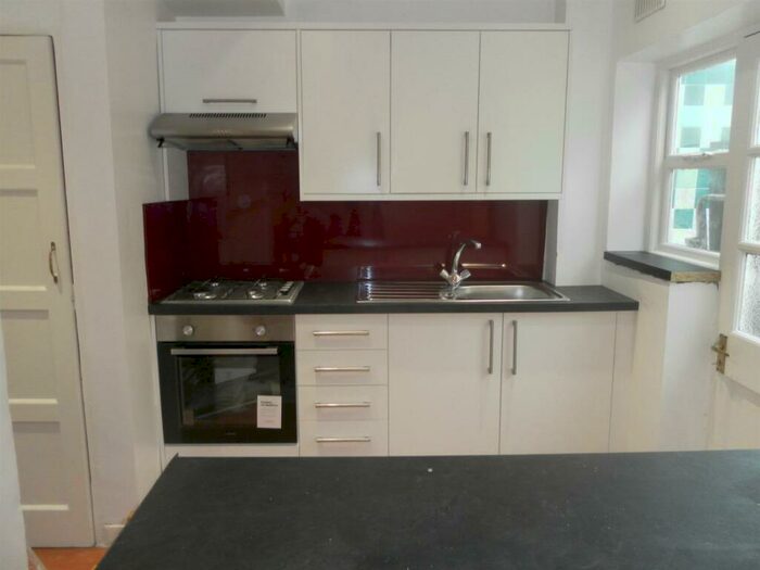 3 Bedroom Semi-Detached House To Rent In Quinton Road, Harborne, Birmingham, B17