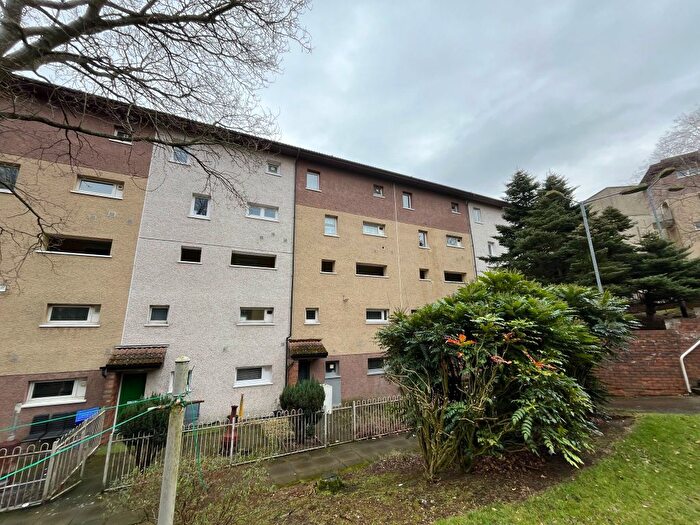 3 Bedroom Maisonette For Sale In Poplar Grey Court, Dundee, DD4