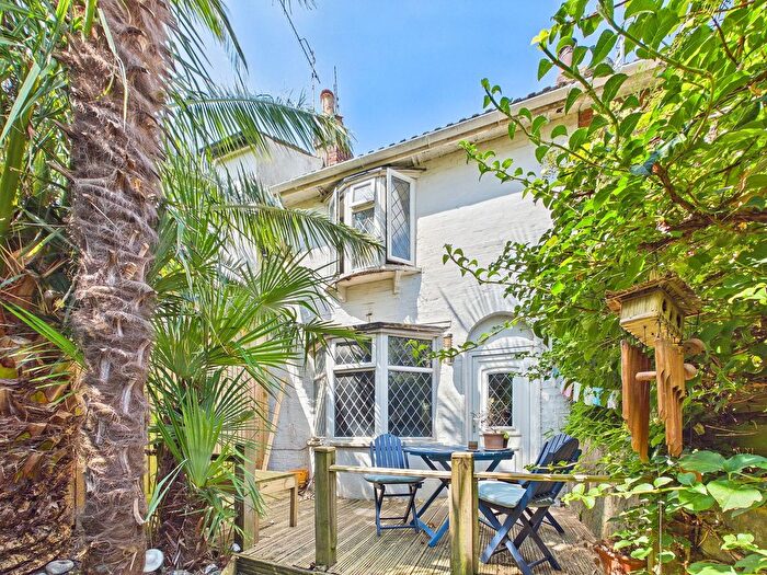 2 Bedroom Terraced House For Sale In Crown Gardens, Brighton, BN1
