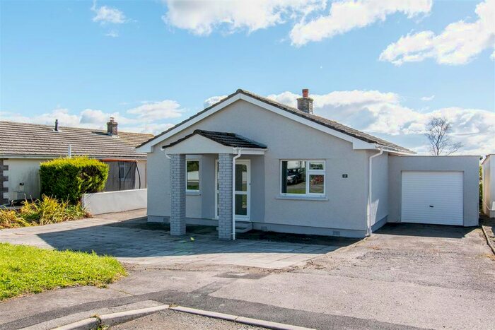 3 Bedroom Property For Sale In Caradon Close, Pensilva, Liskeard, PL14