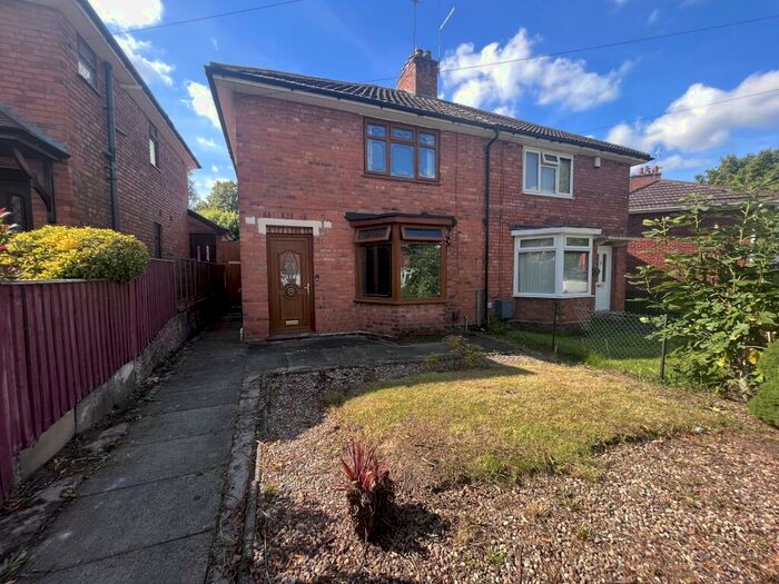 3 Bedroom House To Rent In Lockton Road, Birmingham, B30