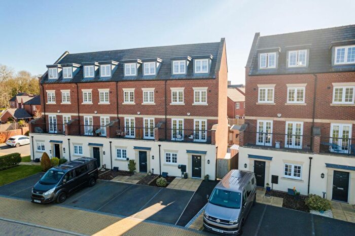 4 Bedroom Terraced House For Sale In Stunning Four Bedroom Townhouse With A Twist, CW8