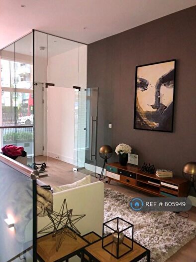 2 Bedroom Flat To Rent In Camden Road, London, NW1