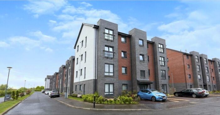2 Bedroom Flat To Rent In Lapwing Road, Renfrew, Renfrewshire, PA4