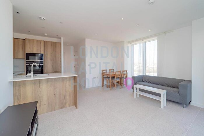 Studio To Rent In Jacquard Point, Tapestry Way, London, E1