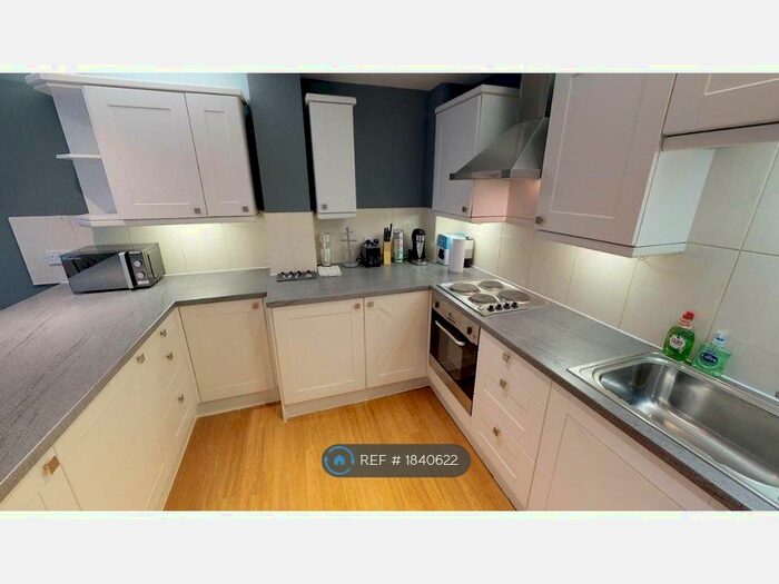 4 Bedroom Flat To Rent In Viva, Birmingham, B1
