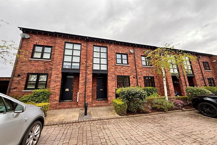 4 Bedroom Terraced House To Rent In Waterford Place, Heald Green, Cheadle, SK8