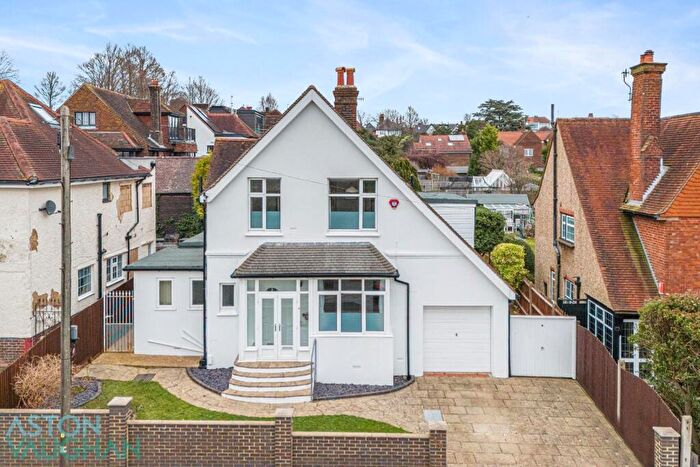 5 Bedroom Detached House For Sale In Orpen Road, Hove, BN3