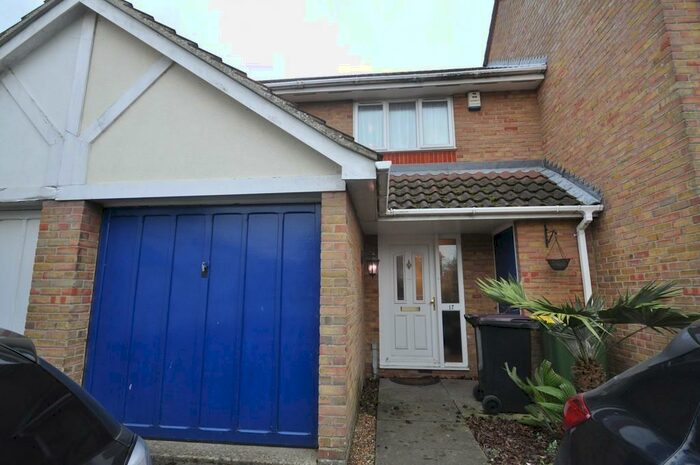 2 Bedroom Terraced House To Rent In Oakley Avenue, Rayleigh, SS6