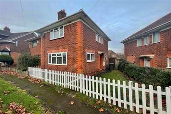 3 Bedroom House To Rent In Alwold Road, Selly Oak, B29
