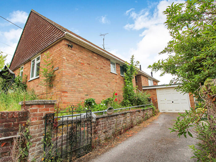 3 Bedroom Detached House For Sale In Church Hill, Newbury, RG20
