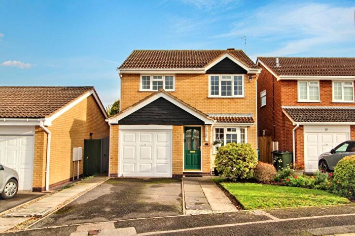 3 Bedroom Detached House For Sale In Sanderson Close, Whetstone, Leicester, LE8
