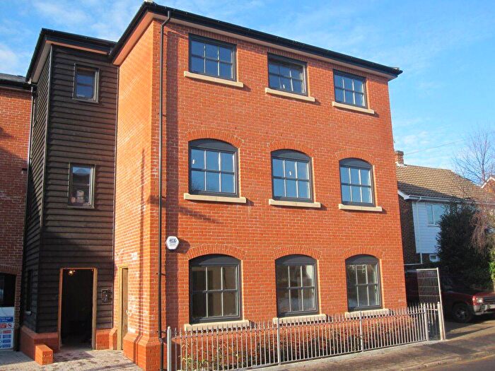 2 Bedroom Flat To Rent In Epping, CM16