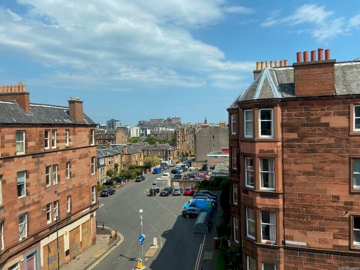 3 Bedroom Flat To Rent In Montpelier Park, Bruntsfield, Edinburgh, EH10