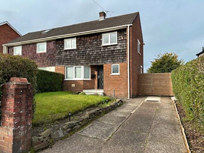 3 Bedroom Semi-Detached House To Rent In Lan Coed, Winch Wen, Swansea, SA1