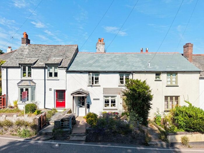 3 Bedroom Terraced House For Sale In St. Stephens Hill, Launceston, PL15