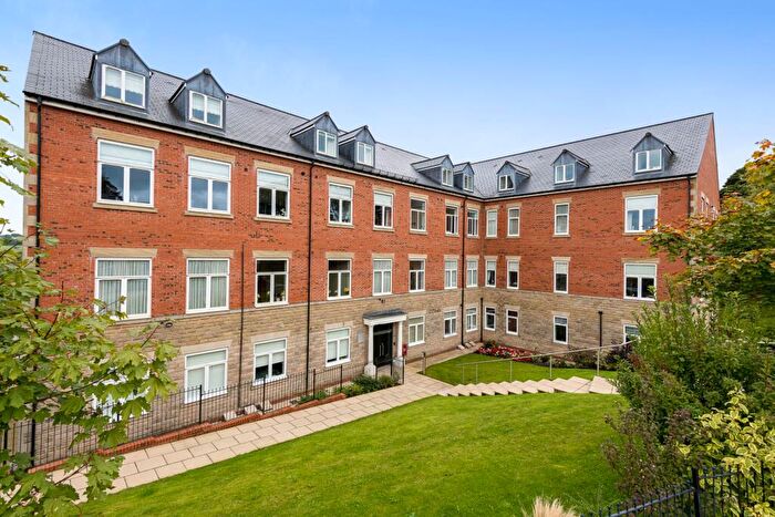 2 Bedroom Apartment For Sale In Hawkshaw Lodge, Hawkshaw, BL8