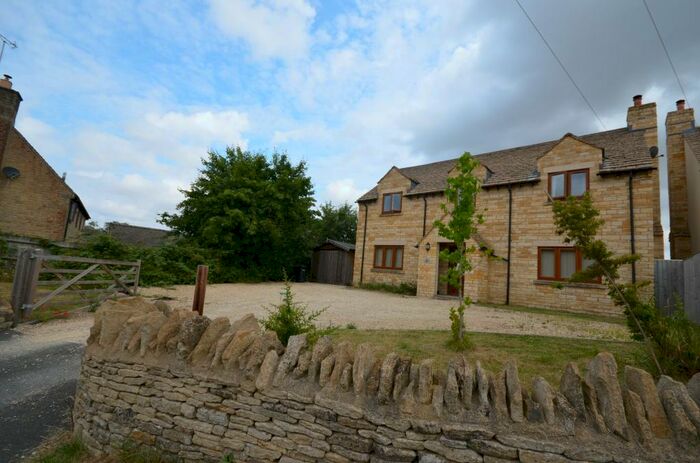 5 Bedroom Detached House To Rent In Burton, Chippenham, SN14