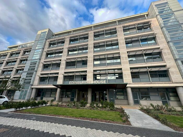 1 Bedroom Flat To Rent In Edinburgh Gate, Harlow, CM20