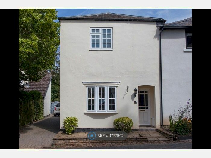 3 Bedroom Semi-Detached House To Rent In Clarendon Crescent, Leamington Spa, CV32