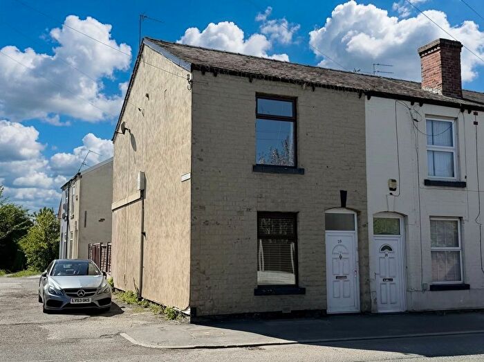 2 Bedroom End Of Terrace House For Sale In Higher Bents Lane, Bredbury, Stockport, SK6