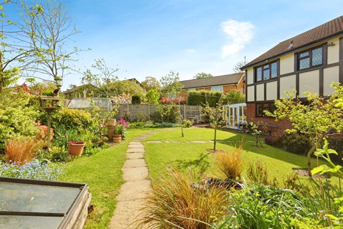 4 Bedroom Detached House For Sale In Greenwich Close, Narborough, Leicester, LE19