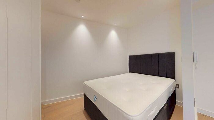 Studio To Rent In Highgate Hill, N19 - Photo 3