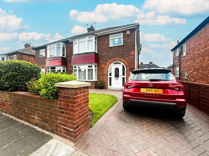 3 Bedroom Semi-Detached House For Sale In Kirkleatham Lane, Redcar, TS10