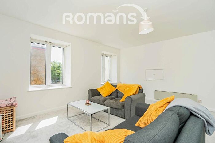 2 Bedroom Apartment To Rent In Lower Brook Street, Winchester, SO23