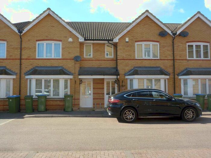 3 Bedroom Terraced House To Rent In Stanley Close, New Eltham, SE9