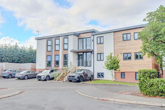 2 Bedroom Apartment For Sale In Barry Close, Kirby Muxloe, LE9