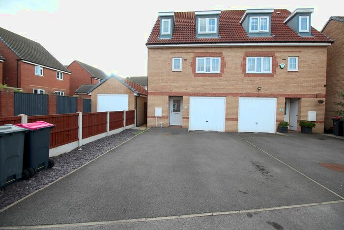 3 Bedroom Semi Detached House To Rent In Witham Way, Brampton Bierlow, Rotherham, S63