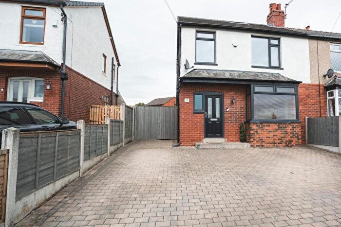 4 Bedroom Semi-Detached House For Sale In Main Street, Scholes, Leeds, LS15