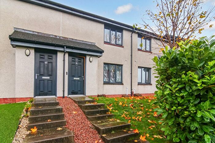 3 Bedroom Terraced House For Sale In Springbank Road, Paisley, Renfrewshire, PA3