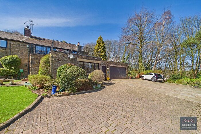 4 Bedroom Semi Detached House For Sale In Crank Road, Billinge, WN5