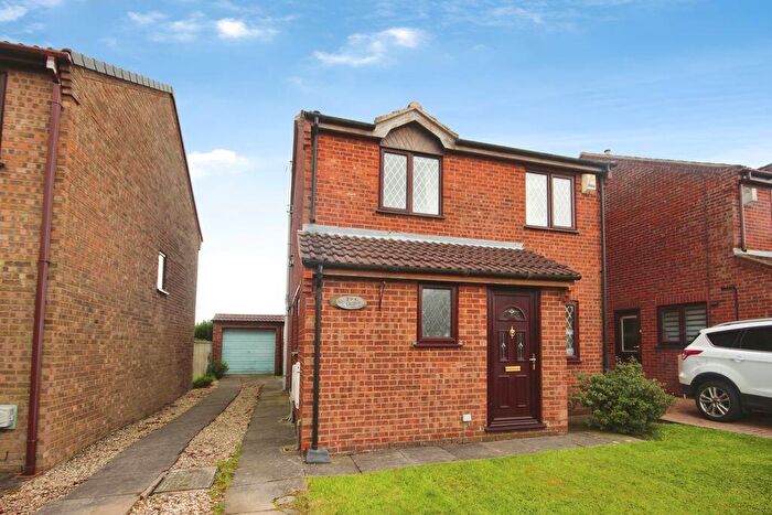 3 Bedroom Detached House For Sale In Raithby Avenue, Keelby, DN41