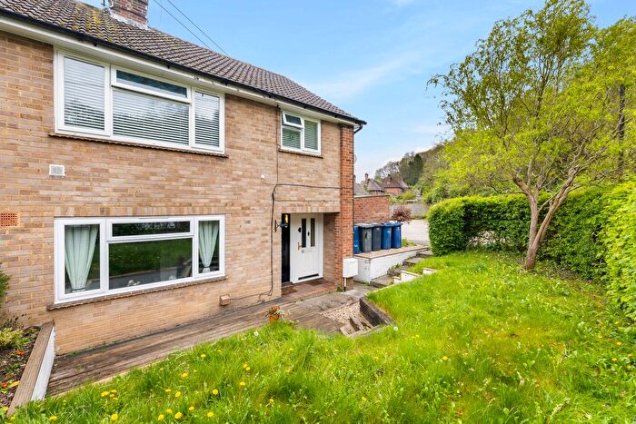 1 Bedroom Flat For Sale In Ref: Gk - The Range, Bramley, GU5