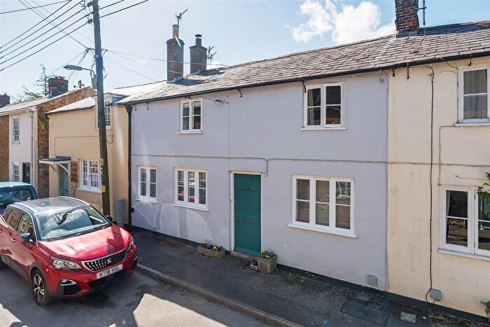 3 Bedroom Terraced House For Sale In Fleet Street, Beaminster, DT8