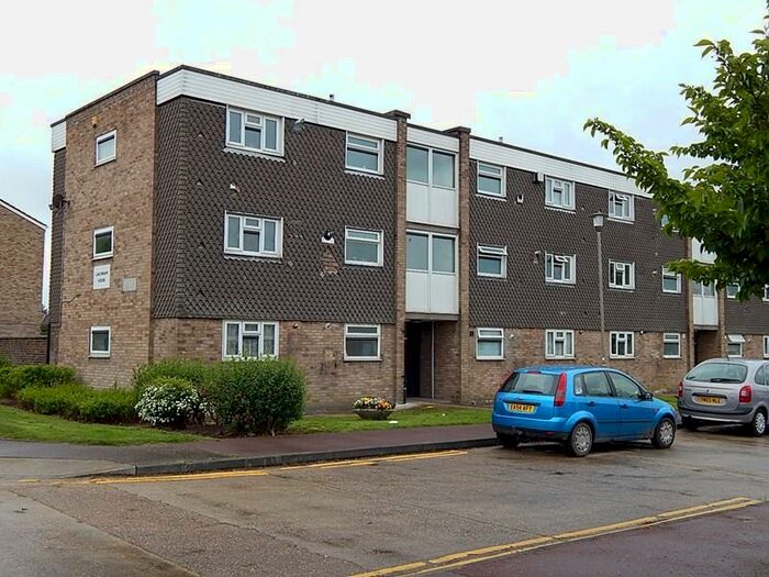 1 Bedroom Apartment To Rent In Lakenham House, Manners Way, Southend-On-Sea, Essex, SS2
